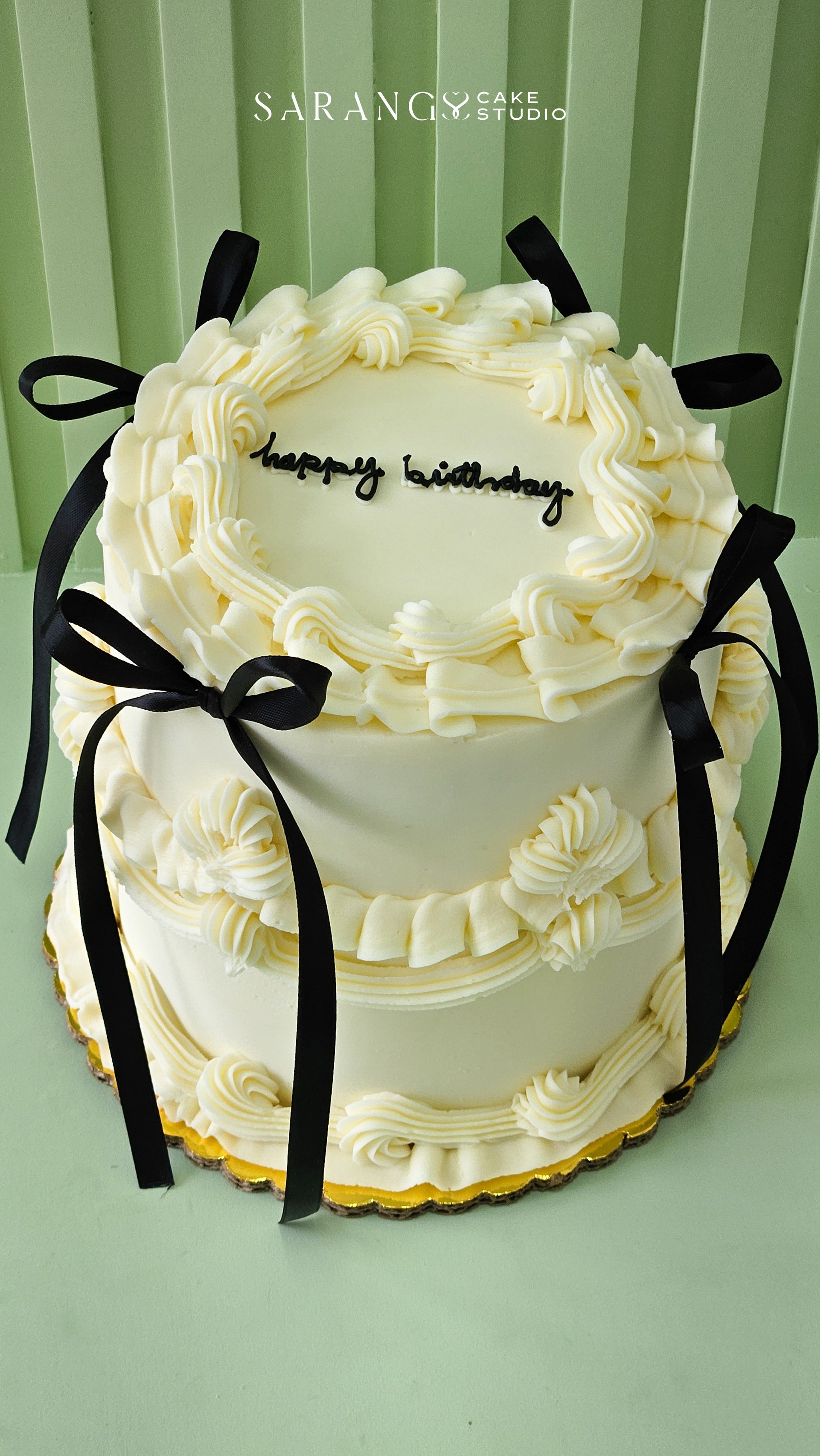 White Vintage Cake c/Listones