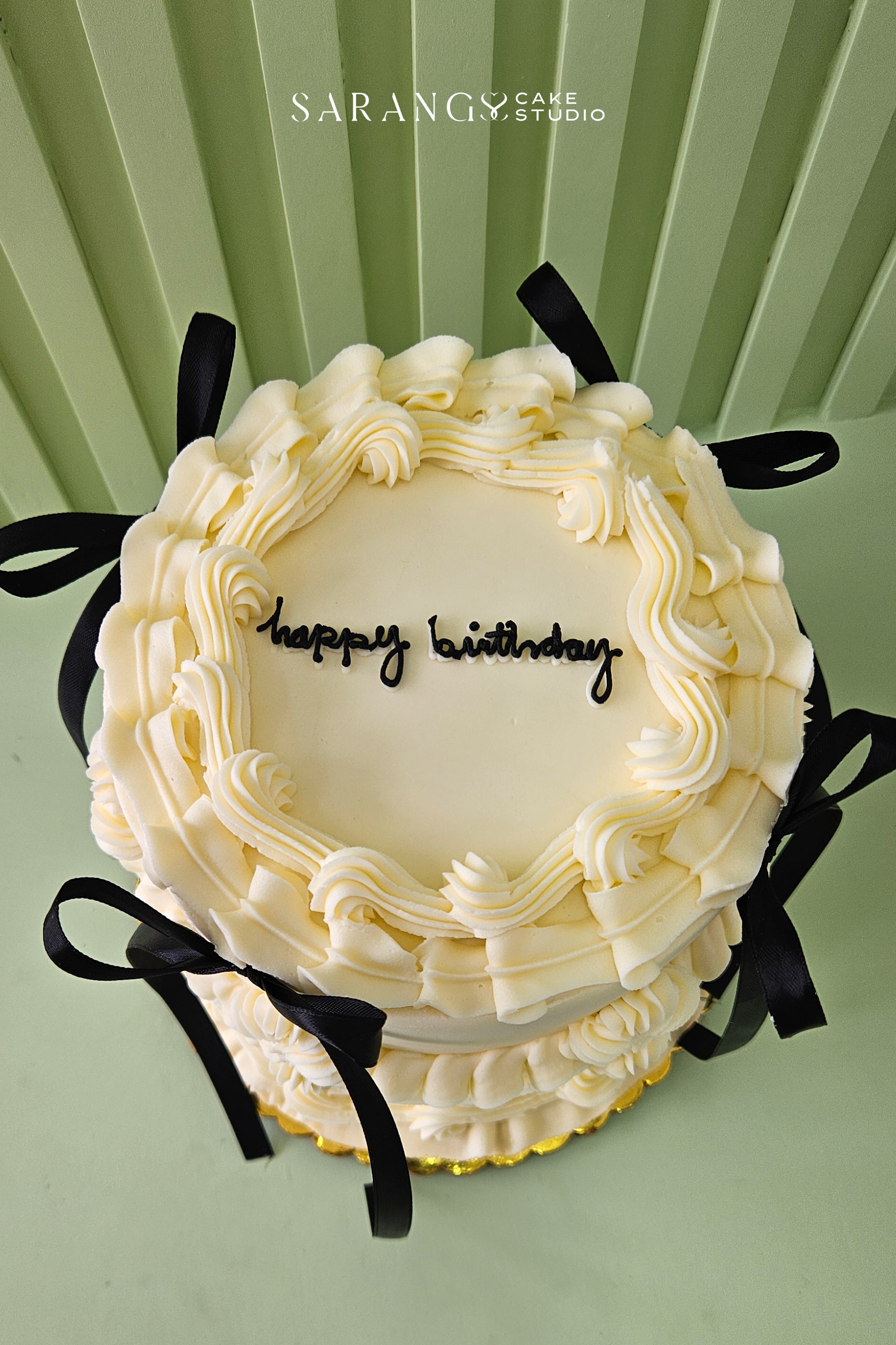 White Vintage Cake c/Listones